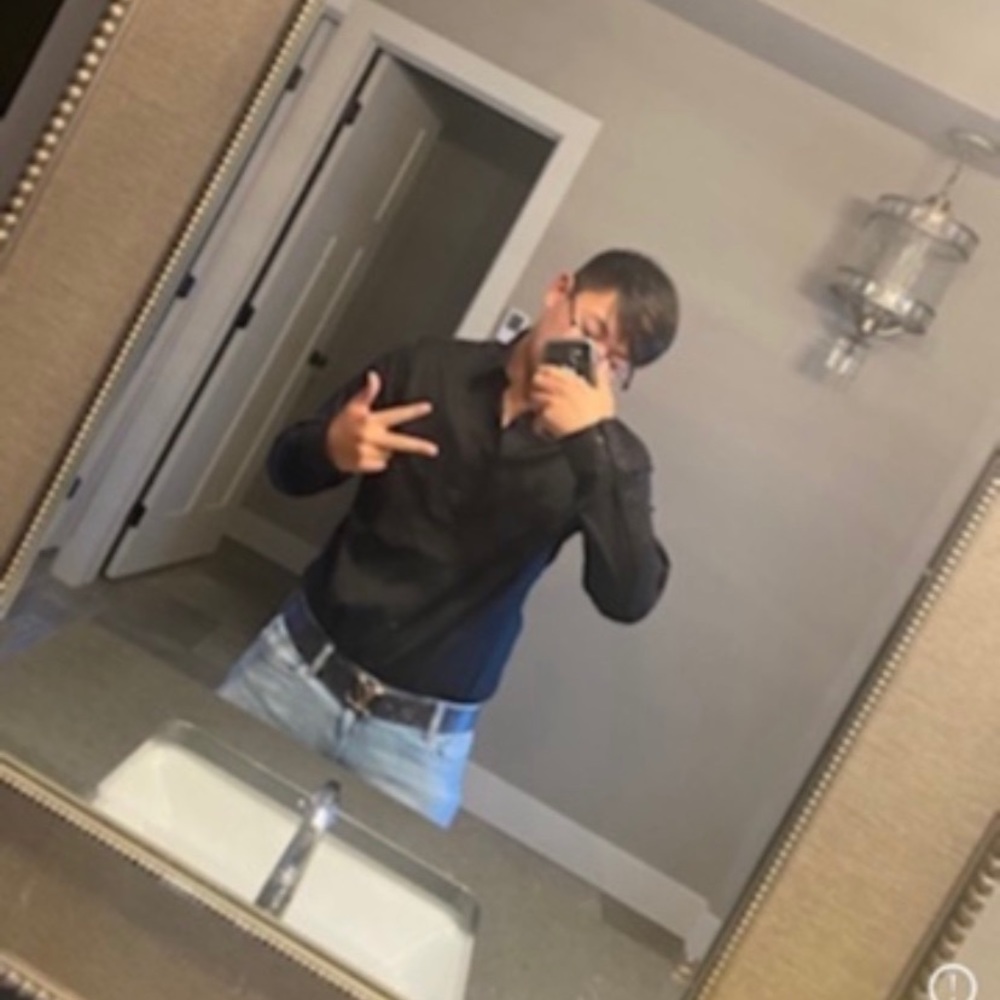 Meet your Posher, Gerard jr.